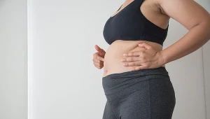 Jeśli wzdęcia nie mijają, skonsultuj się z gastrologiem lub z dietetykiem, celem ustalenia przyczyny i wdrożenia leczenia