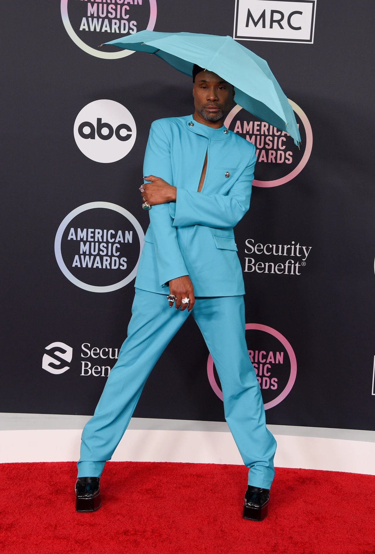 Aktor i performer Billy Porter jest stałym bywalcem muzycznych gali.