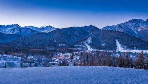 Tradycyjnie największą popularnością cieszą się w tym roku kurorty w górach