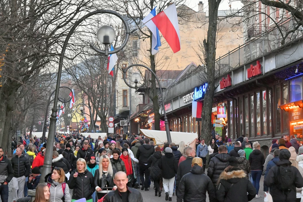 W tym roku najazd turystów na Zakopane trwa nieprzerwanie od sierpnia