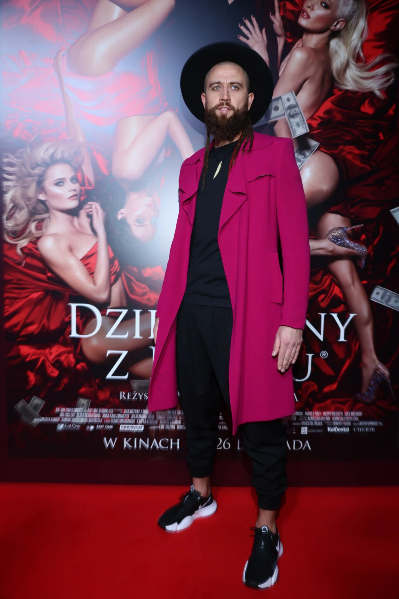 Adrian Labanowski; Uroczysta premiera filmu "Dziewczyny w Dubaju" w rezyserii Marii Sadowskiej