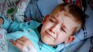 Dzielny Robercik od dłuższego czasu zmaga się z ciężką chorobą. Pomóżmy mu wrócić do zdrowia!