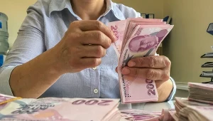 Złoty słaby, turecka lira szoruje po dnie