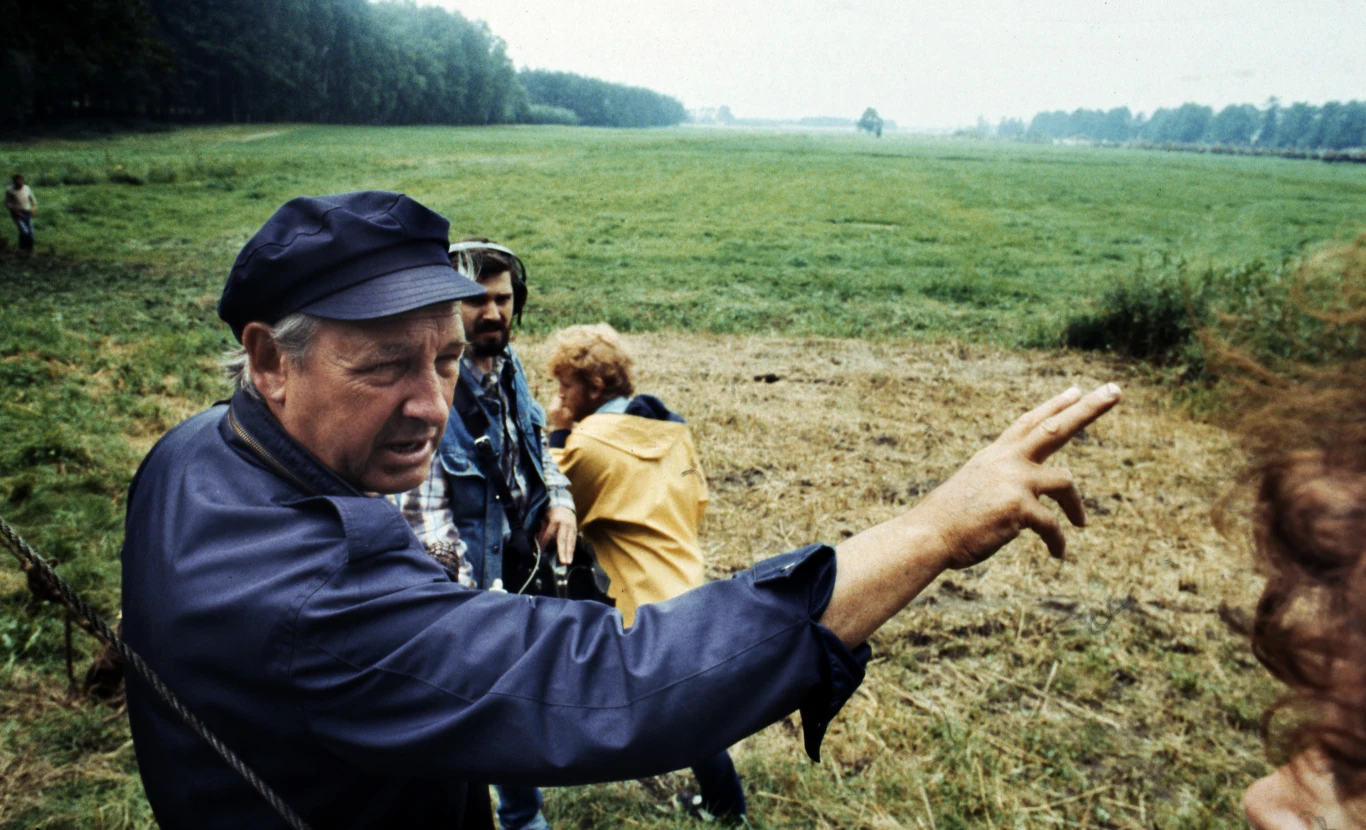 Andrzej Wajda na planie "Kroniki wypadków miłosnych"