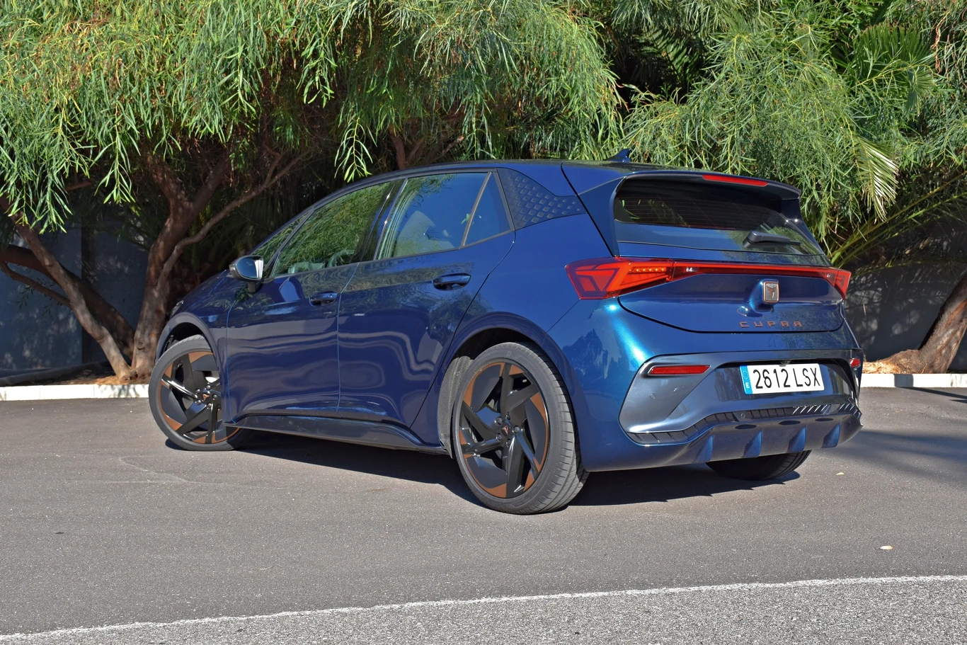 Cupra Born na zdjęciach