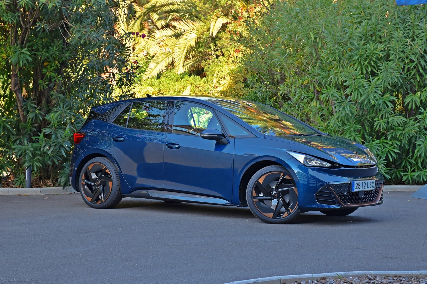Cupra Born na zdjęciach