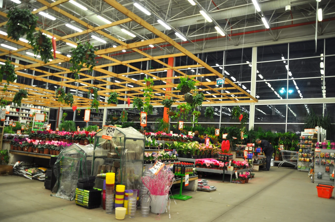 Markety budowlane zmagają się z plagą kradzieży Markety budowlane zmagają się z plagą kradzieży