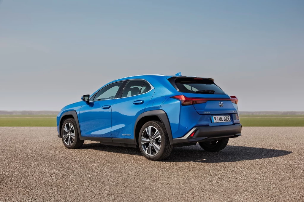 Lexus UX 300e