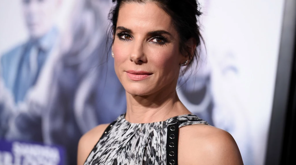 Sandra Bullock pomimo upływu lat, wciąż jest piękną kobietą 