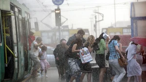 Letnia burza w Warszawie. Zdj. ilustracyjne