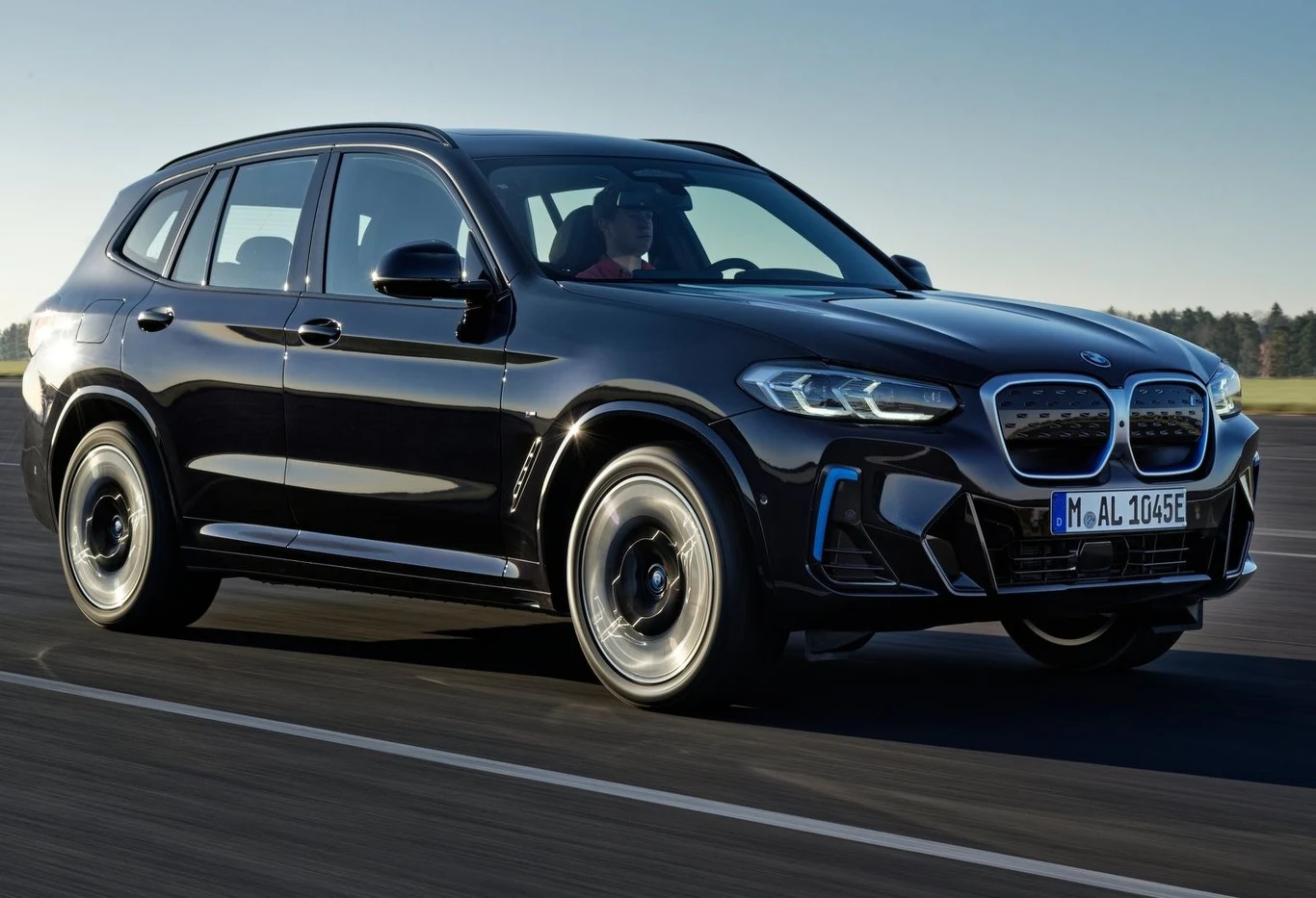 BMW iX3 jako jedyne otrzymało ocenę bardzo dobrą BMW iX3 jako jedyne otrzymało ocenę bardzo dobrą