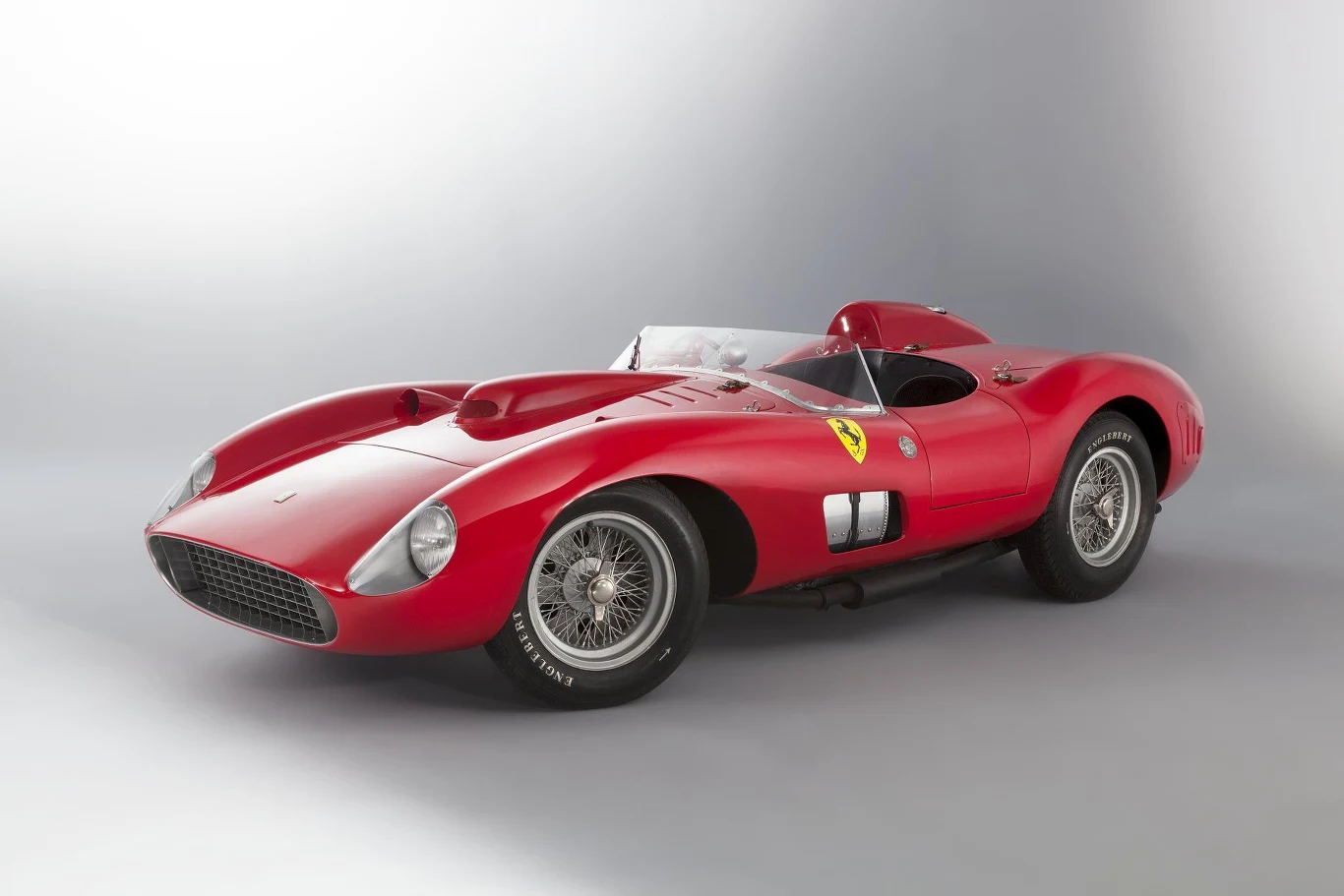 Ferrari 335 S. Źródło: Artcurial