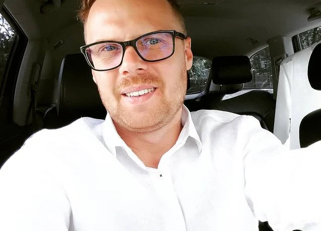 Krzysztof Zrobek Krzysztof Zrobek