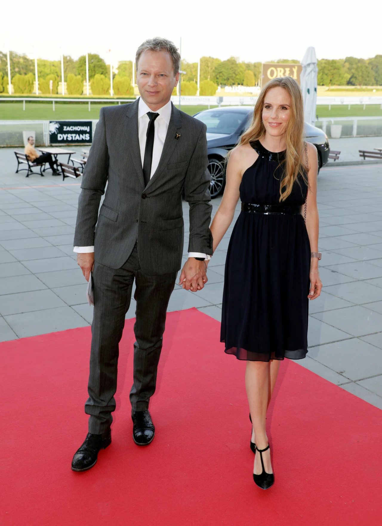 Maciej Stuhr z żoną Katarzyną Błażejewską-Stuhr na rozdaniu Orłów (2021) Maciej Stuhr z żoną Katarzyną Błażejewską-Stuhr na rozdaniu Orłów (2021)