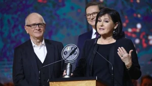 Elżbieta Jaworowicz z Nagrodą Mediów Publicznych 2021 w kategorii "Obraz". 