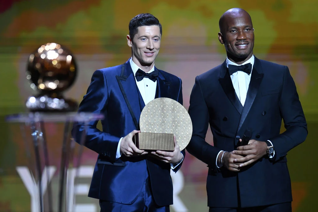 Złota Piłka. Robert Lewandowski z nagrodą dla najlepszego strzelca roku Złota Piłka. Robert Lewandowski z nagrodą dla najlepszego strzelca roku