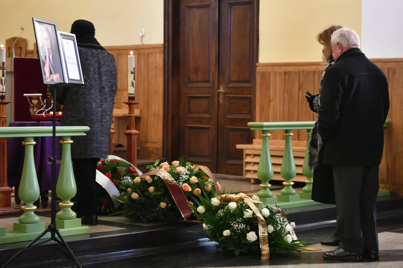 Witold Odrobina był znanym dziennikarzem telewizyjnym i radiowym. Przez wiele lat związany był z RMF FM. Pracował również w Antyradiu. Znają go również widzowie TVN, TV4 i TVN Turbo.