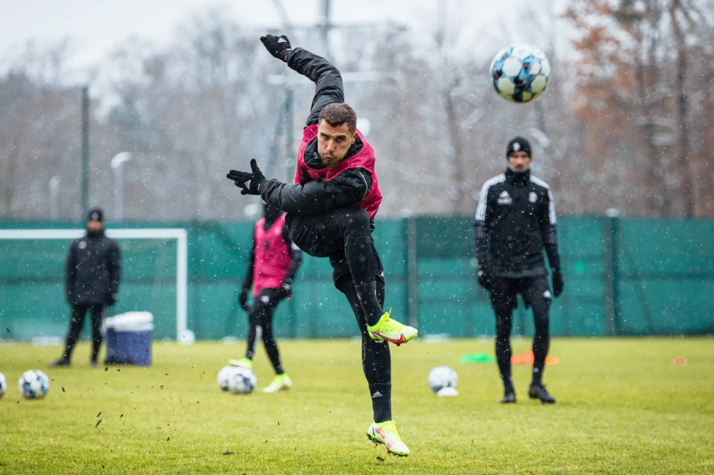 Trener ŁKS Trener ŁKS