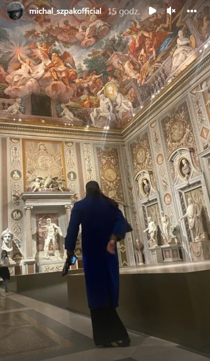 Michał Szpak relacjonuje wycieczkę w Paryżu na IG @michal_szpakofficial Michał Szpak relacjonuje wycieczkę w Paryżu na IG @michal_szpakofficial