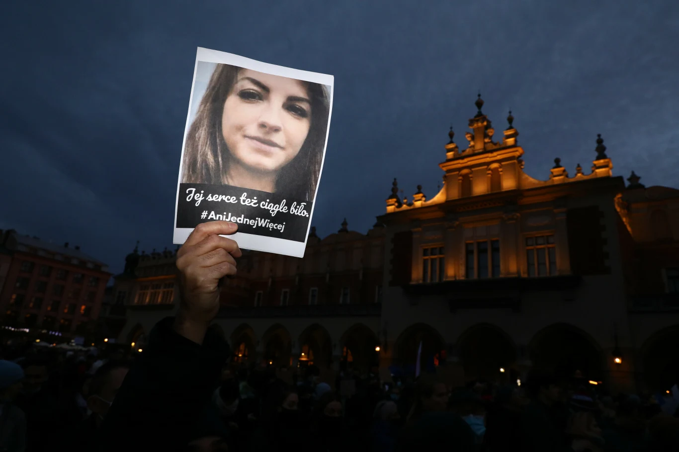 Protest po śmierci 30-letniej Izabeli w Krakowie 