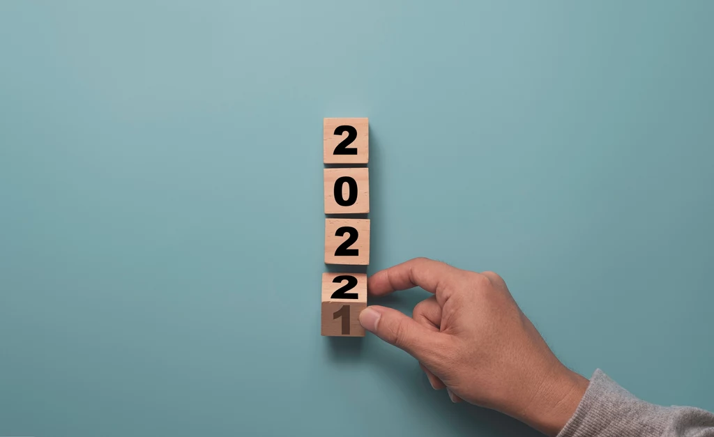 "Tematem przewodnim Szokujących Prognoz na 2022 r. jest rewolucja"