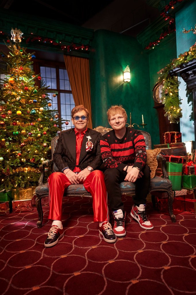 Elton John i Ed Sheeran w utworze "Merry Christmas"!