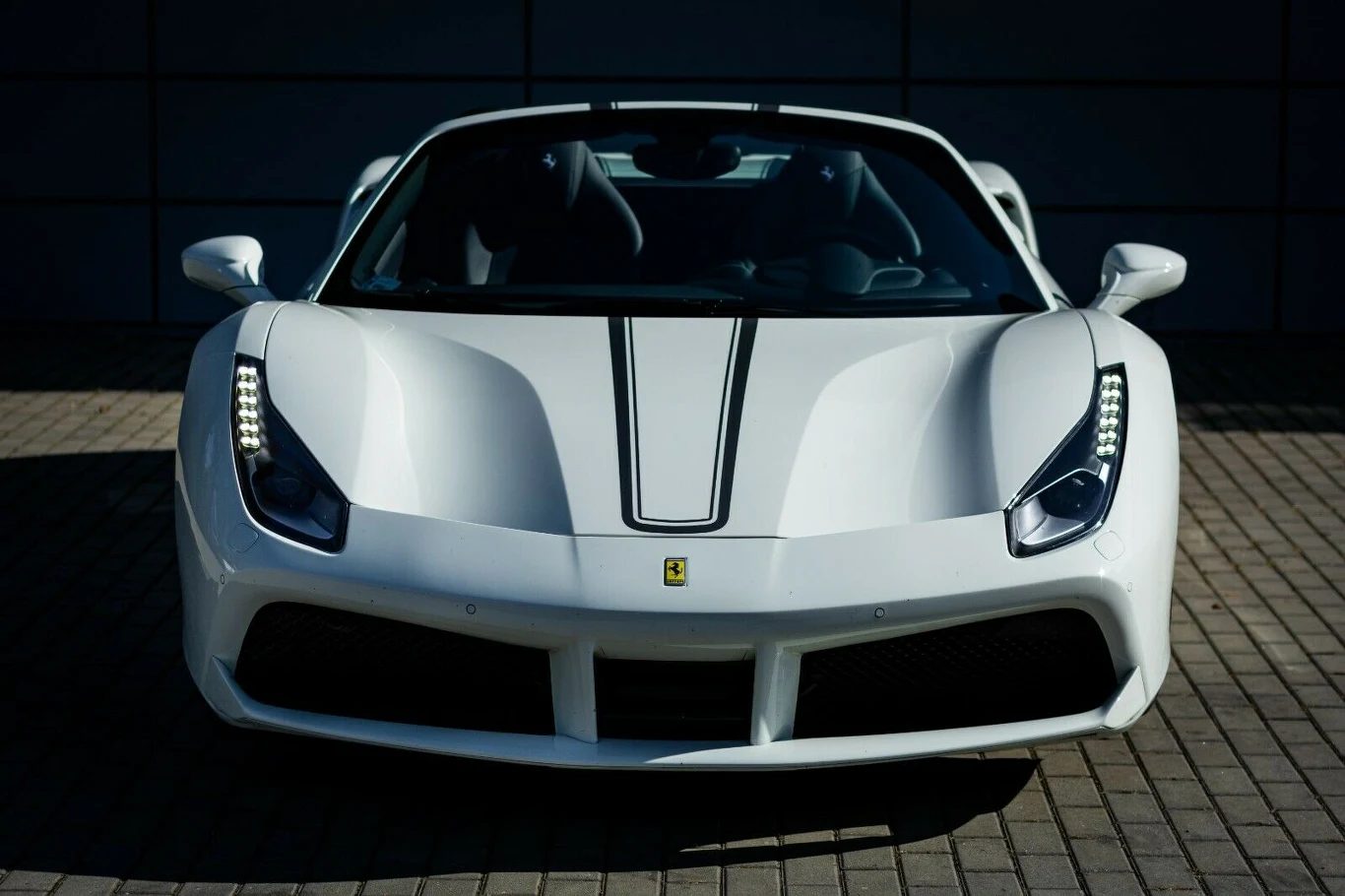 Ferrari 488 Spider Roberta Lewandowskiego Ferrari 488 Spider Roberta Lewandowskiego