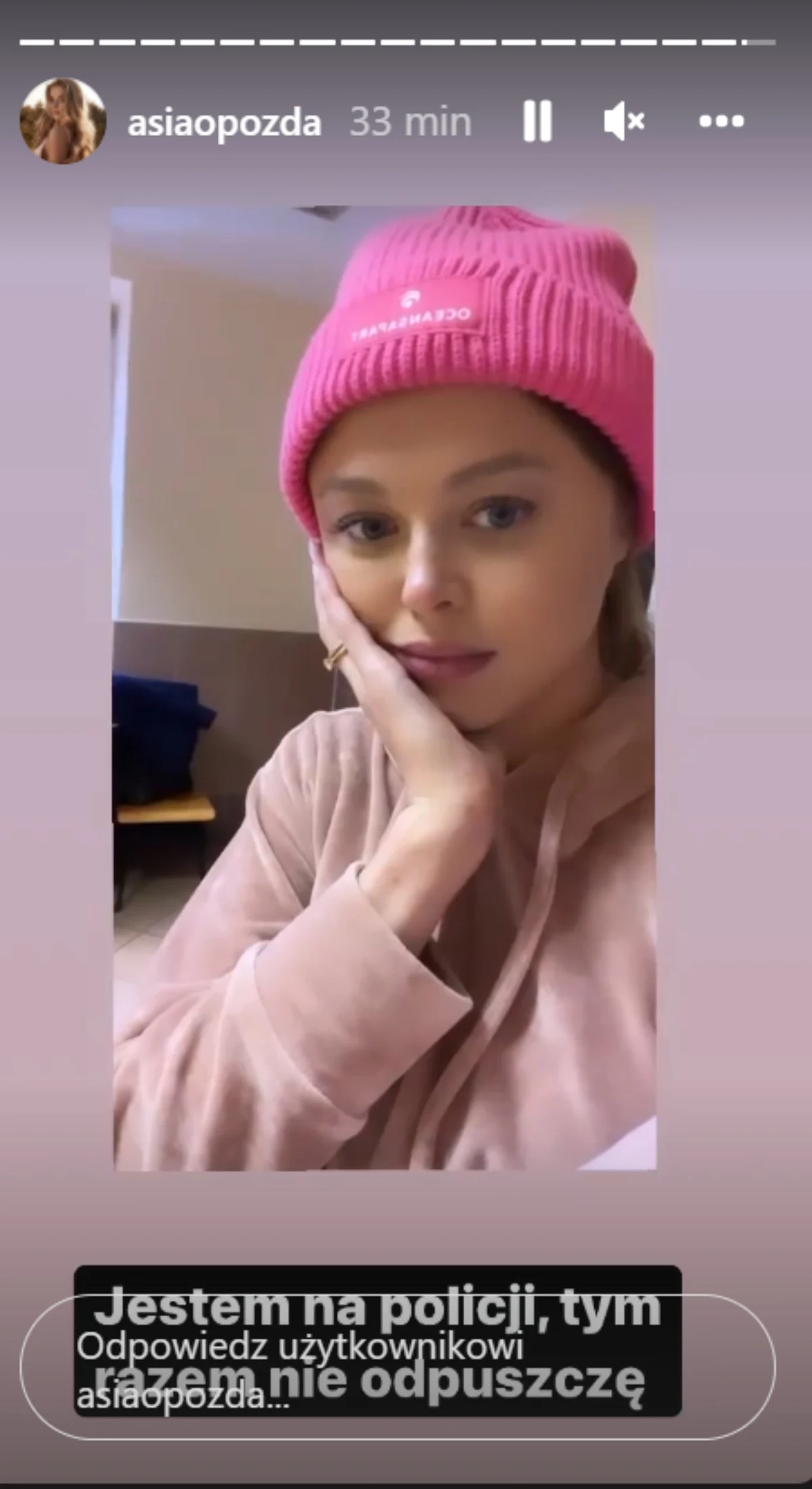https://www.instagram.com/asiaopozda/?hl=pl https://www.instagram.com/asiaopozda/?hl=pl