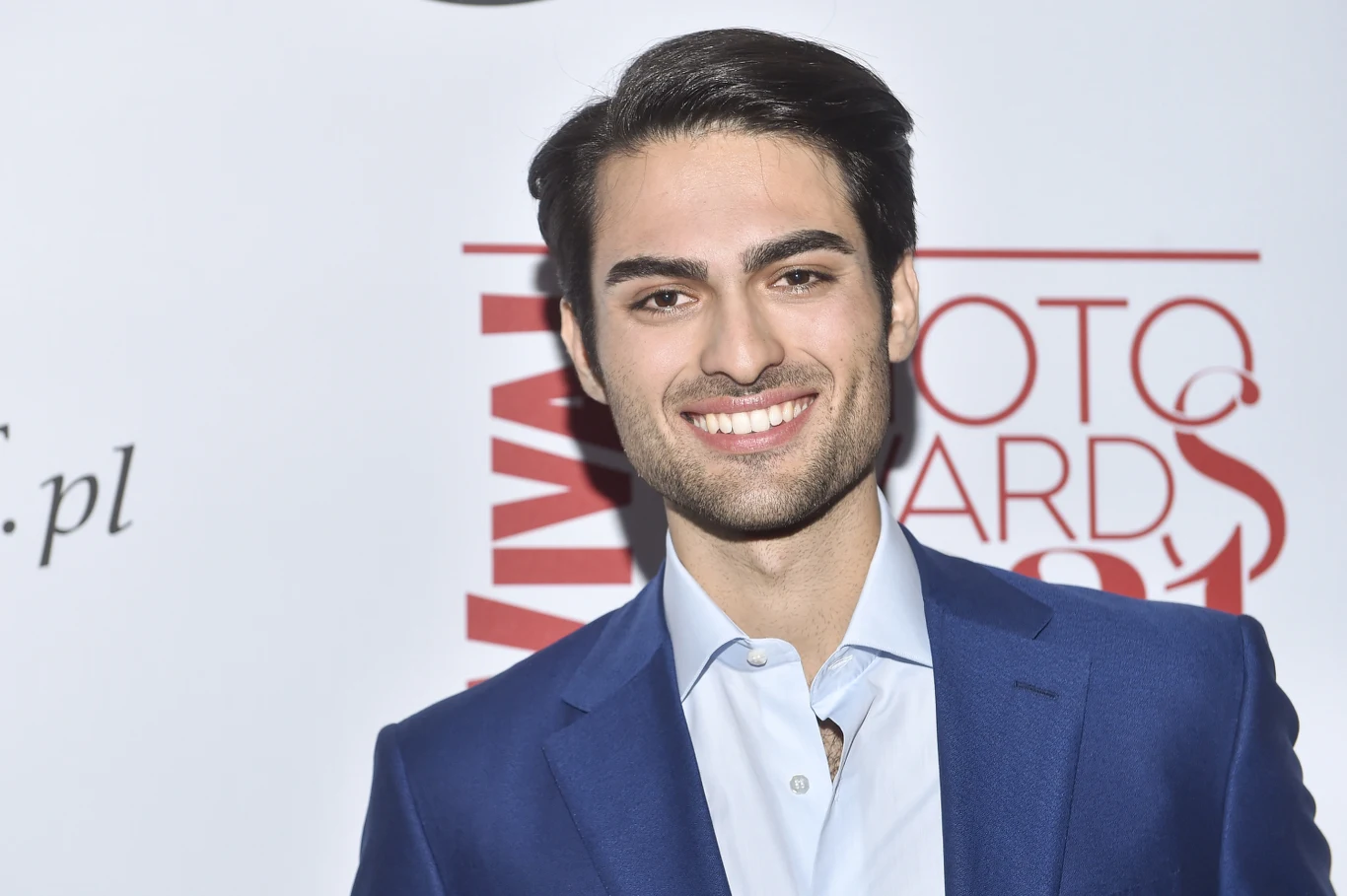 W 2015 roku Matteo Bocelli zaczął studia w Conservatorio Boccherini we włoskim mieści Lucca. Debiutował na scenie wśród Leo Nucci'ego i Summi Jo'a śpiewając Verdiego w rzymskim Koloseum w swoim ojczystym języku. Wystąpił także jako tenor w Teatro del Silenzio - amfiteatrze położony w Lajatico, rodzinnym mieście Andrei Bocellego. Międzynarodowy rozgłos zyskał w 2018 roku za sprawą utworu "Fall On Me", który zaśpiewał w duecie z ojcem. Utwór pojawił się na albumie Andrei "Si" i znalazł się na ścieżce dźwiękowej filmu "Dziadek do orzechów. Cztery królestwa". Dzięki temu utworowi Matteo mógł zaprezentować swój talent m.in.: w Madison Square Garden, Hollywood Bowl, O2 w Londynie i w programie "Good Morning America".