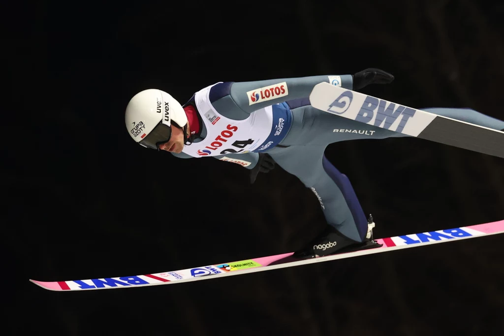 Skoki narciarskie. Wisła. Piotr Żyła podczas konkursu indywidualnego Pucharu Świata Skoki narciarskie. Wisła. Piotr Żyła podczas konkursu indywidualnego Pucharu Świata