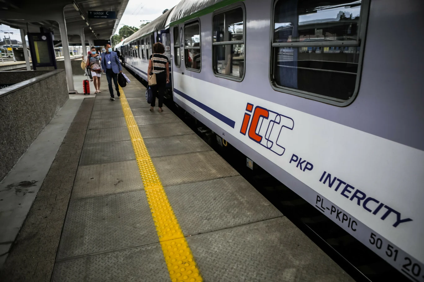 Pociąg PKP Intercity; zdj. ilustracyjne Pociąg PKP Intercity; zdj. ilustracyjne