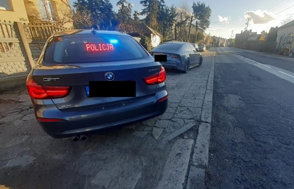 Kierowca Audi S7 stracił prawo jazdy i dowód rejestracyjny