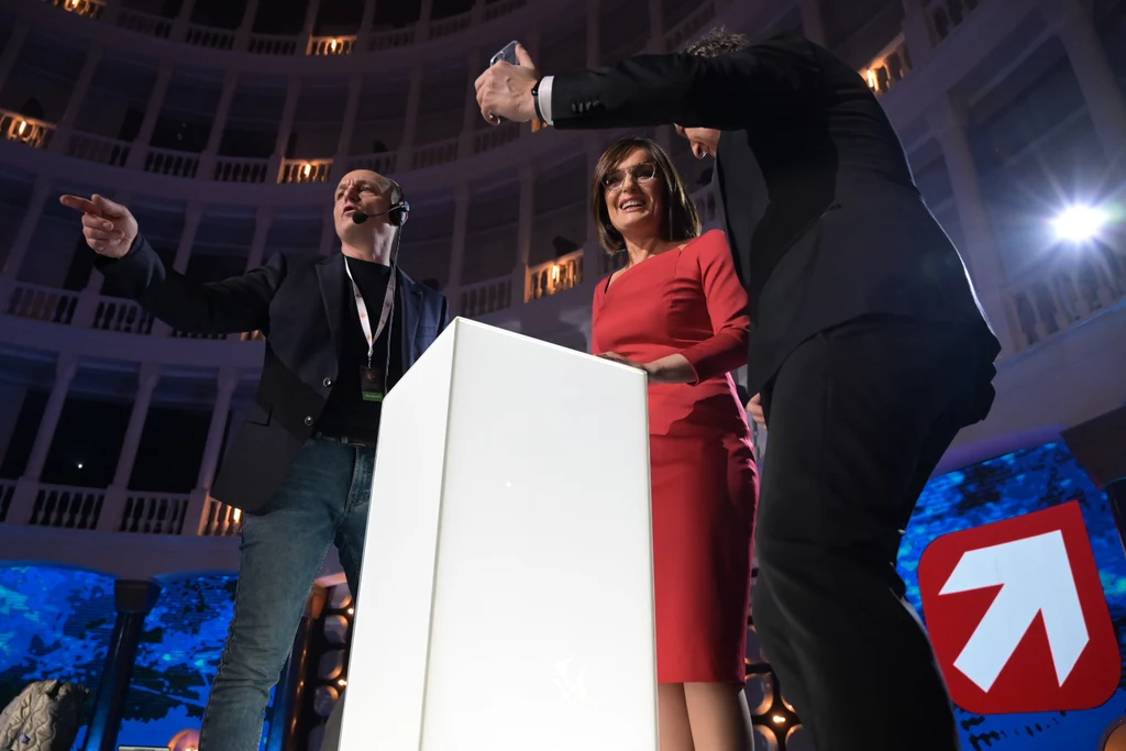 Dorota Gawryluk podczas uroczystego koncertu z okazji 25-letnia istnienie Fundacji Polsat Dorota Gawryluk podczas uroczystego koncertu z okazji 25-letnia istnienie Fundacji Polsat