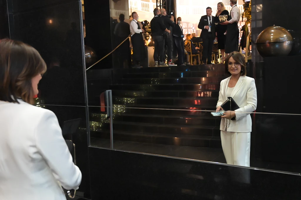 Dorota Gawryluk podczas uroczystego koncertu z okazji 25-letnia istnienie Fundacji Polsat Dorota Gawryluk podczas uroczystego koncertu z okazji 25-letnia istnienie Fundacji Polsat