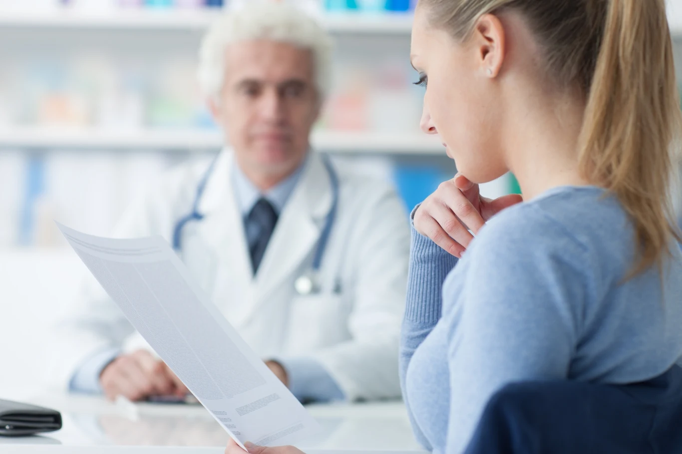 Już po 30. roku życia warto regularnie wykonywać badania krwi, a także cytologię, USG piersi oraz USG dopochwowe