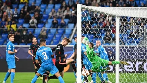 Sytuacja zmieniała się jak w kalejdoskopie. Padło sześć bramek!