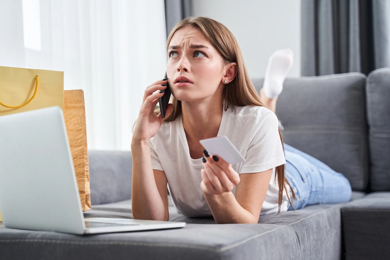 Trzy banki szykują przerwy w swoich usługach na weekend Trzy banki szykują przerwy w swoich usługach na weekend