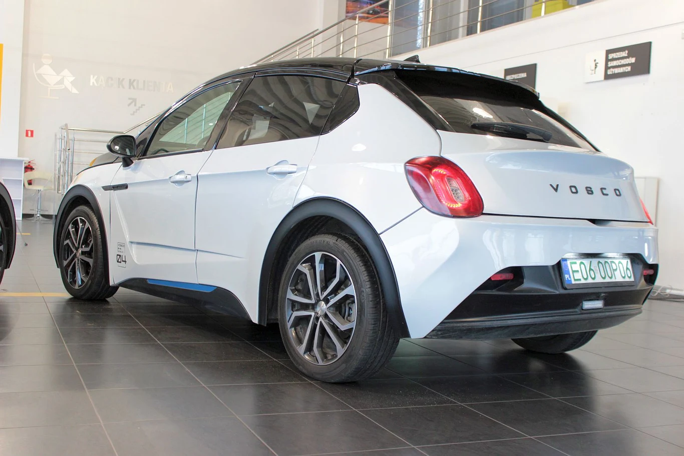 Vosco EV2 - Vosco Automotive FSO Syrena w Kutnie