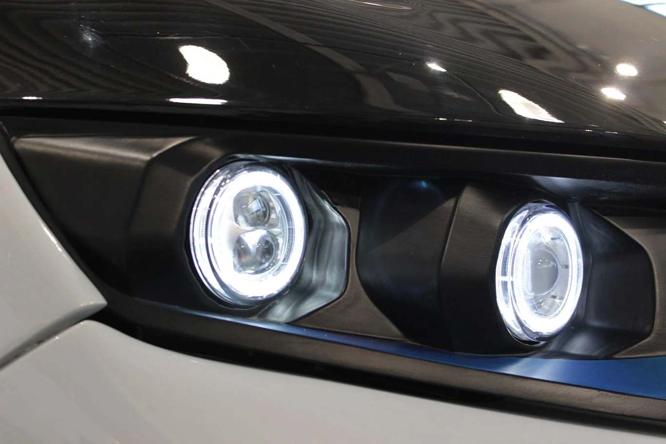 Vosco EV2 - Vosco Automotive FSO Syrena w Kutnie