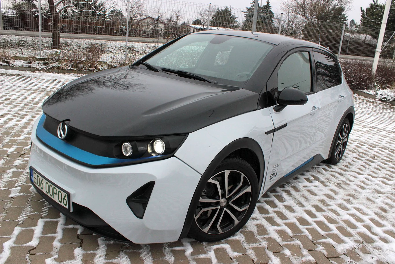 Vosco EV2 - Vosco Automotive FSO Syrena w Kutnie