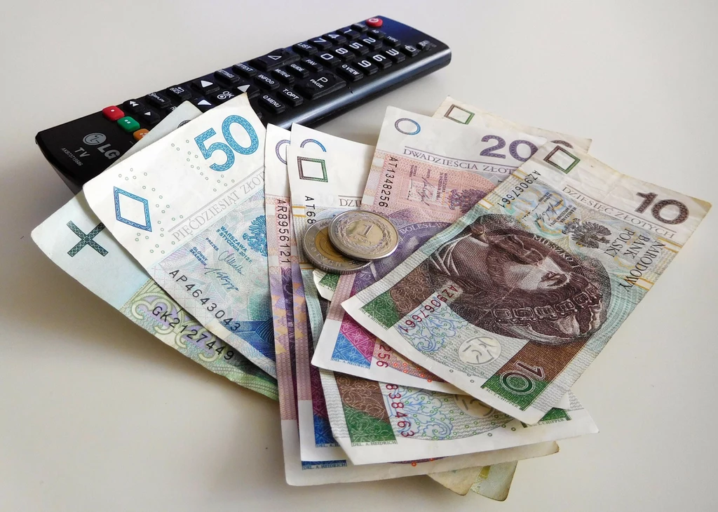 Abonament RTV jest obowiązkową opłatą za posiadanie odbiornika radiowego i telewizyjnego. 
