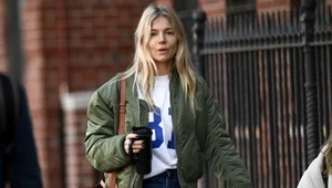 Sienna Miller jest fanką zimowych kurtek. Jak je nosi?