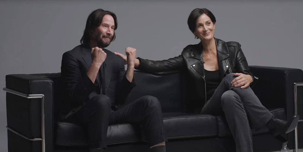 Keanu Reeves i Carrie-Anne Moss