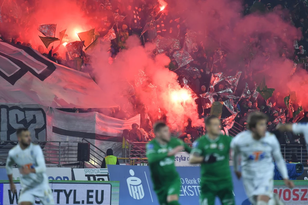 Radomiak Radom - Lech Poznań. Trybuny podczas meczu Radomiak Radom - Lech Poznań. Trybuny podczas meczu