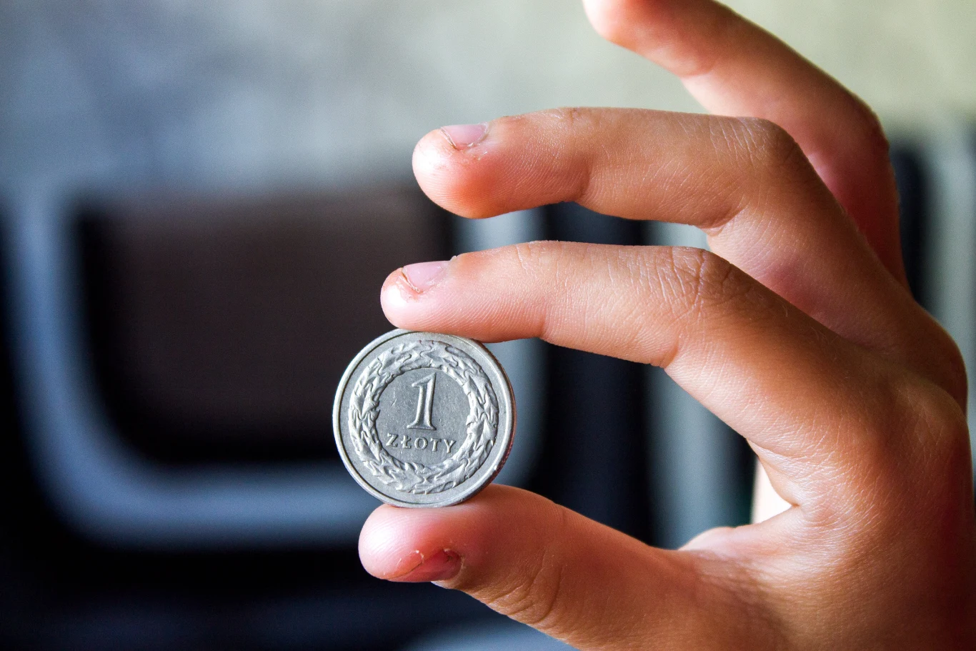 Złoty pozostaje pod wpływem globalnych wydarzeń związanych z wojną celną. Zdj. ilustracyjne Złoty pozostaje pod wpływem globalnych wydarzeń związanych z wojną celną. Zdj. ilustracyjne