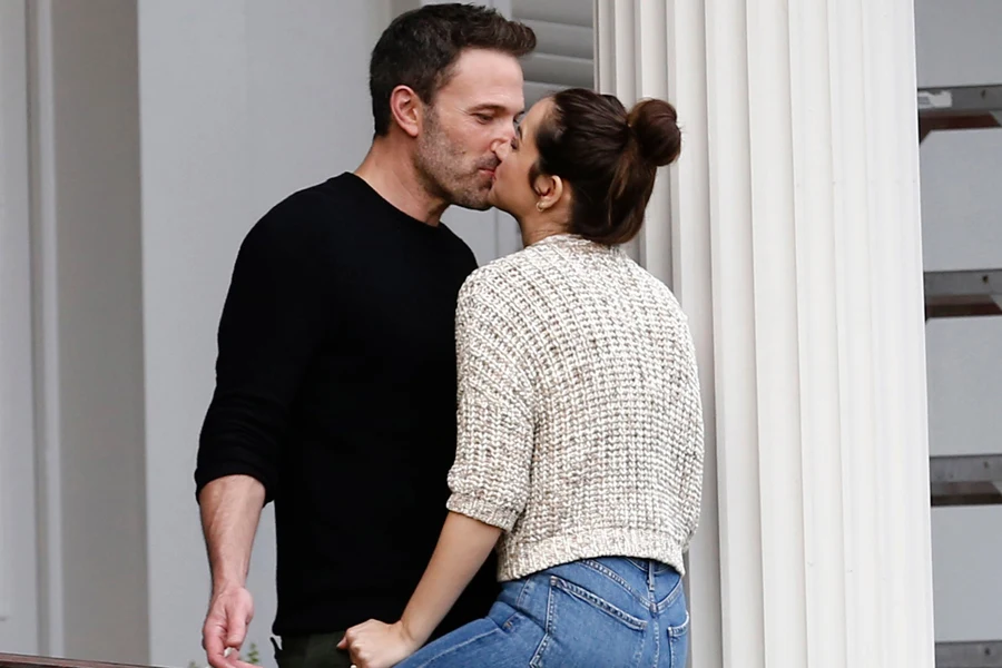 Ben Affleck i Ana de Armas zagrali główne role w "Głębokiej wodzie" Ben Affleck i Ana de Armas zagrali główne role w "Głębokiej wodzie"