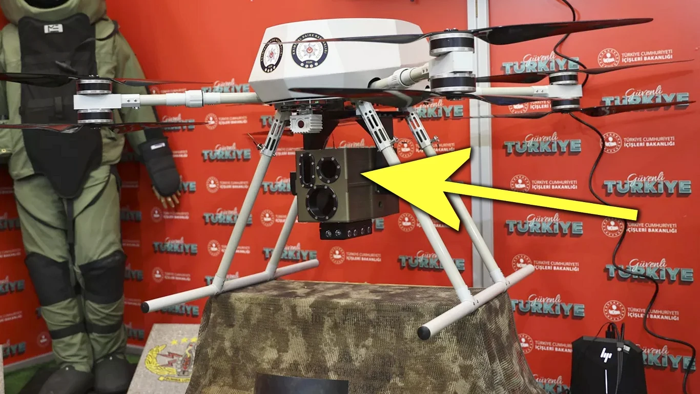 Turecki dron Eren wesprze policję i wojsko Turecki dron Eren wesprze policję i wojsko