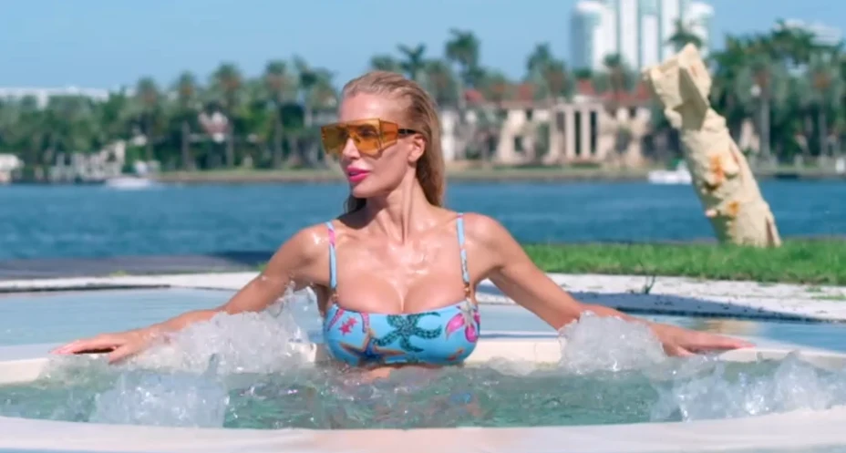 "Żony Miami" - Aneta  "Żony Miami" - Aneta