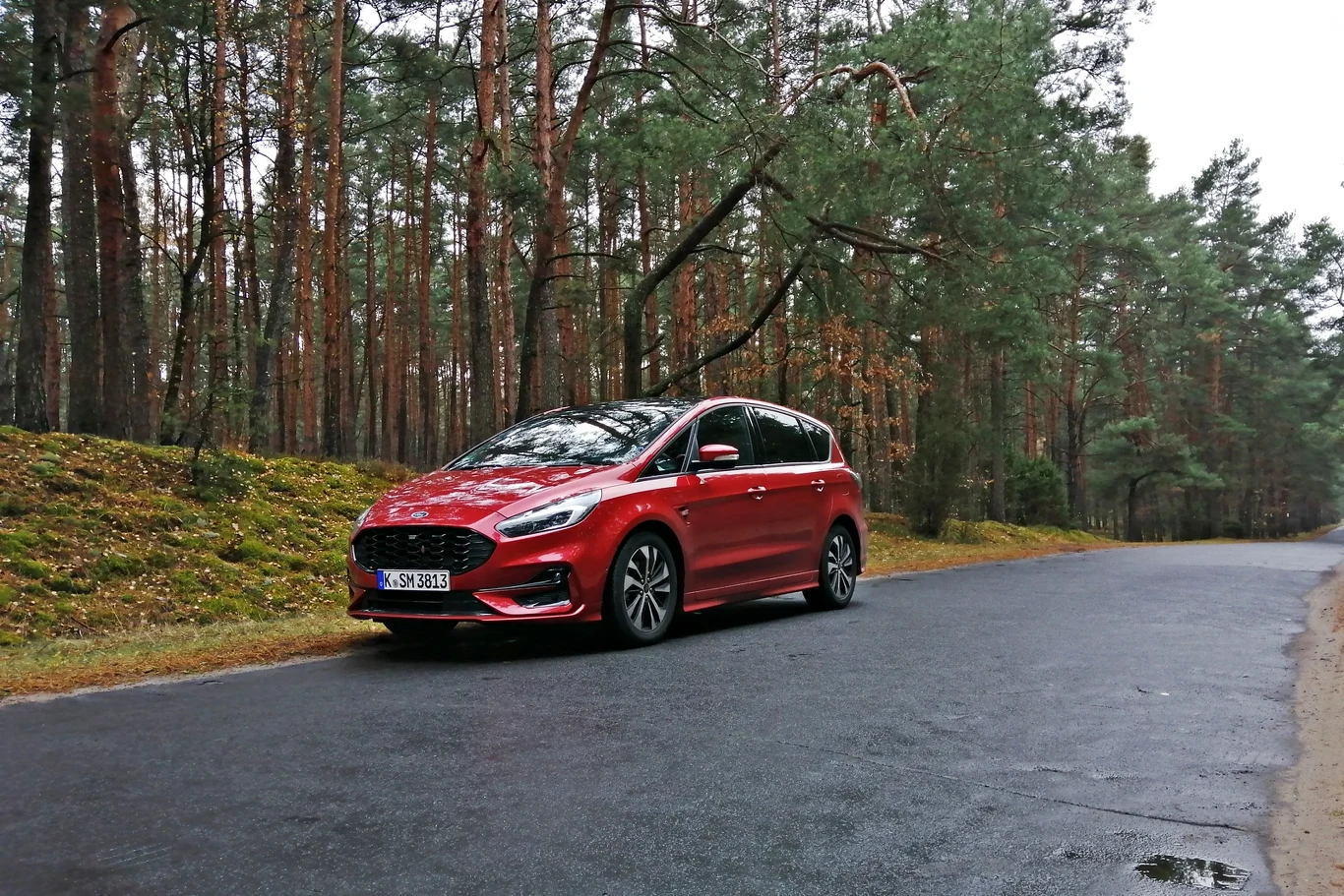 Ford S-Max ST-Line Hybrid
