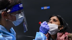 Kanada wprowadza bezpłatne testy na COVID-19 m.in w sklepach z alkoholem